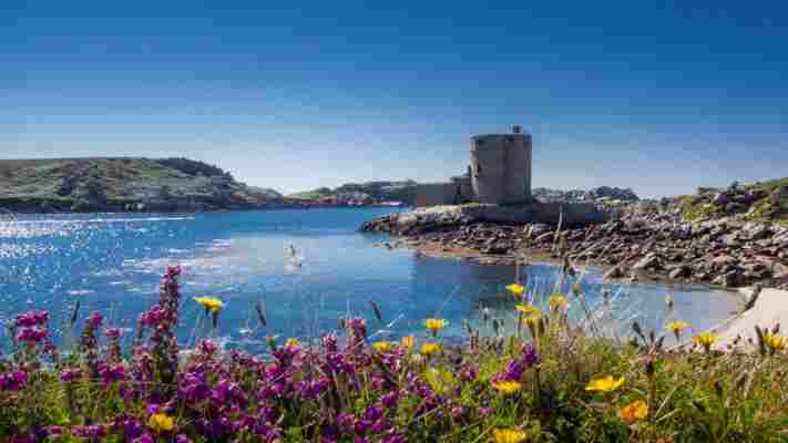 Scilly speeds as Isles get superfast broadband